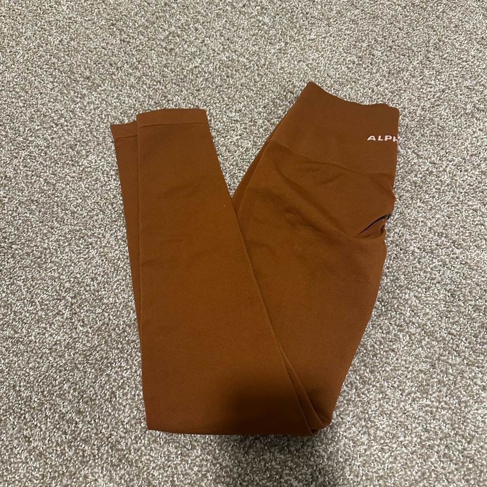 Alphalete amplify leggings